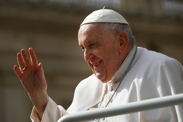 El Papa puso fecha para decidir su viaje al país y Javier Milei se ilusiona con recibirlo