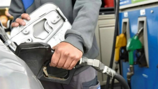Ahora YPF subió los combustibles hasta 0,4%