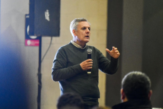 Bernardo Stamateas Presentó su Libro “Vida Nutritiva” en Tinogasta