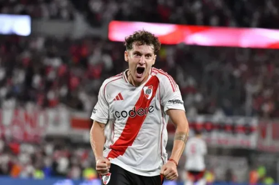 River cierra el grupo ante Universitario en busca de ser uno de los mejores primeros