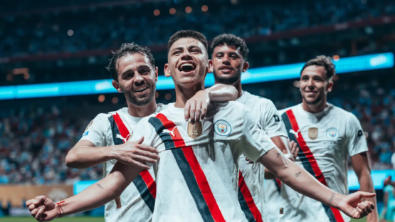 Manchester City goleó al Al-Ain y se clasificó a los octavos de final del Mundial de Clubes