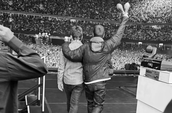 Oasis publica registro en vivo de “Slide Away” desde el arranque de su gira Live '25