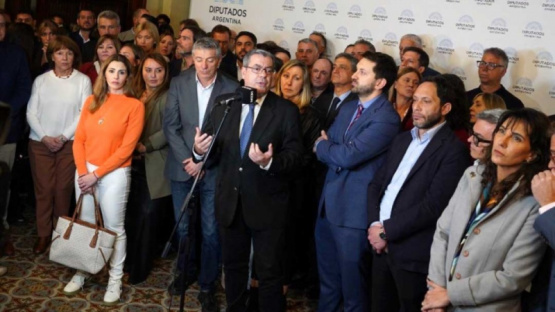 La oposición busca sesionar y el oficialismo romper el quórum