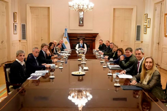 El Presidente reúne a su Gabinete con un temario de alto voltaje